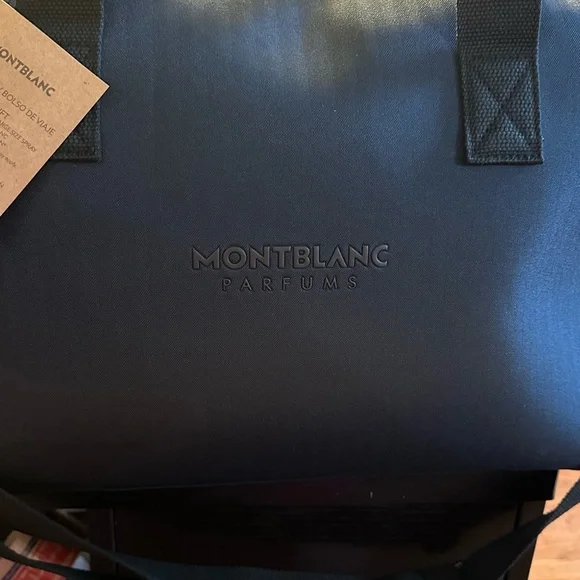 MONTBLANCduffel bagnew